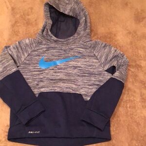 Nike pullover hoodie